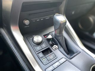 LEXUS NX PREMIUM 300H