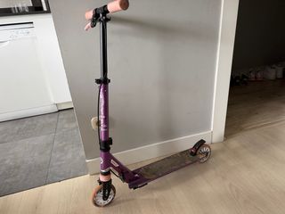 Patinete Oxelo morado 6-9 años