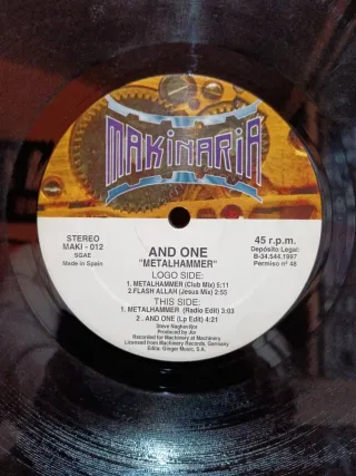 Vinilo makina remember