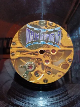 Vinilo makina remember