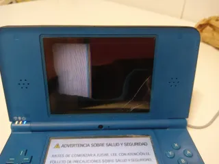 Nintendo DS XL Azul + Cargador