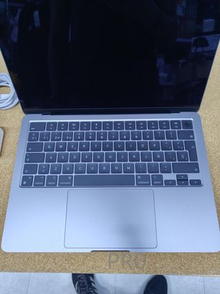 Ordenador Portátil Apple MacBook M2
