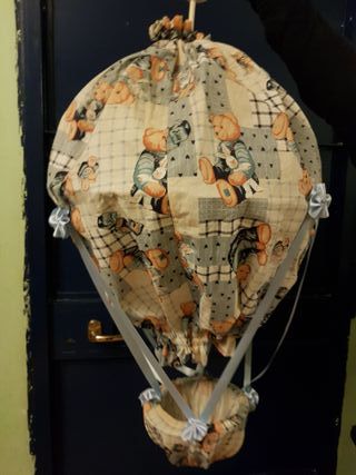 Lampadario a mongolfiera