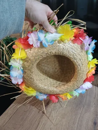 Sobrero de paja decorado
