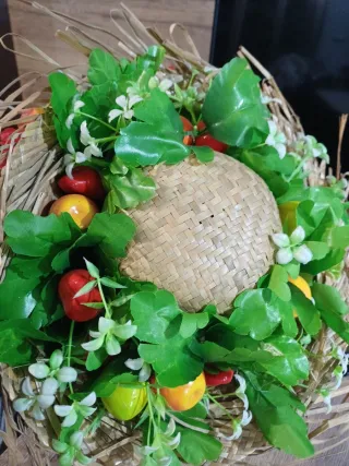 Sobrero de paja decorado