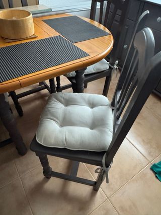 Mueble tv, mesa con sillas, mueble auxiliar, mesa