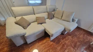 Sofá modular beige en tela