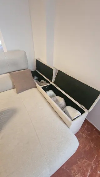 Sofá modular beige en tela