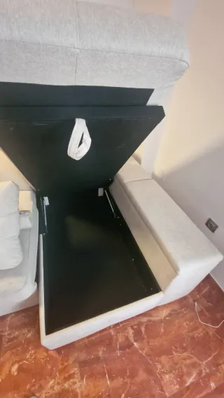 Sofá modular beige en tela