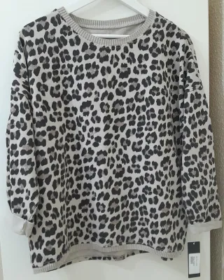 Conjunto chaleco y sudadera ALFA