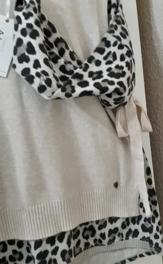 Conjunto chaleco y sudadera ALFA