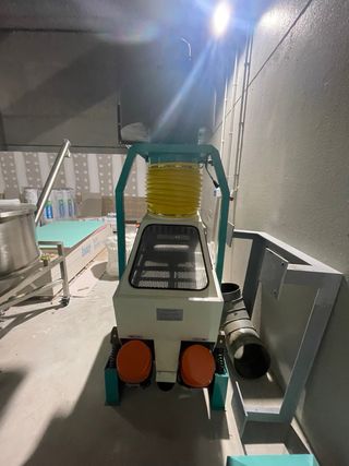 Máquina Despedradora y Limpiadora de Grano