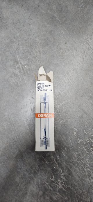 LOTE DE LAMPARAS DE HALOGENURO METALICO Y VAPOR