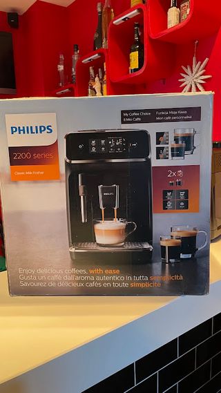 Cafetera Philips Serie 2200