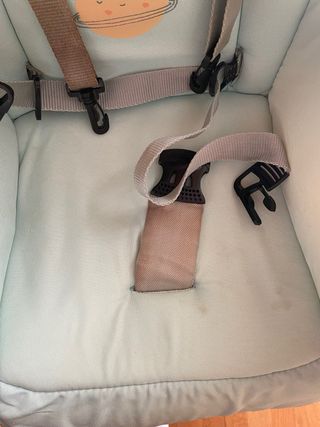 Trona Jane convertible en mesa y silla