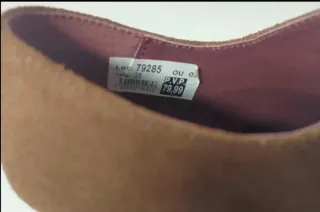 Mocasines Marrones con Cordones y Tachuelas