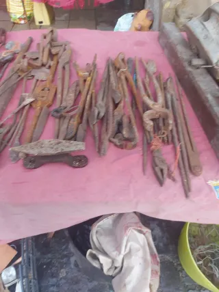 Lote de herramientas antiguas