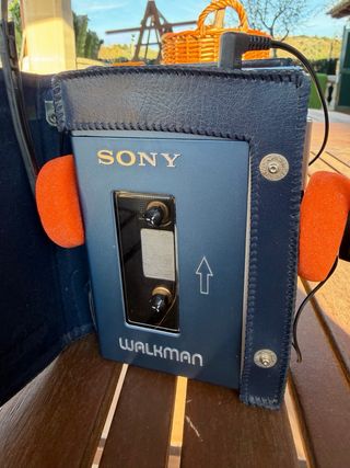 Sony Walkman TPS-L2 - El primer Walkman