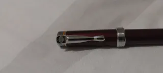 Bolígrafo metálico rojo con clip plateado Harley D