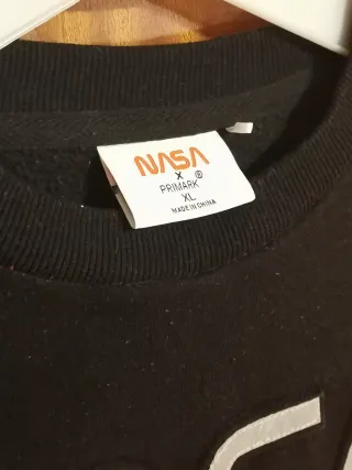 Sudadera NASA x Primark Talla XL