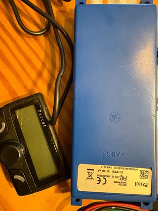 Parrot CK3100 Kit Manos Libres Bluetooth