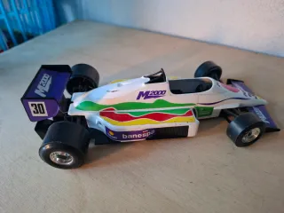 Modellino Auto Formula 1 M2000