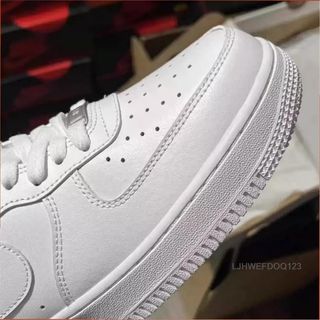 Nike Air Force 1 Low Blancas Talla 42
