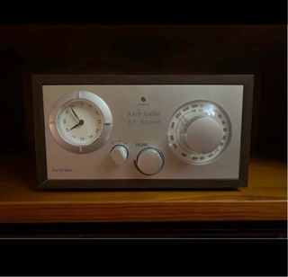 Radio Sunstech RPR2000  Analógica Retro