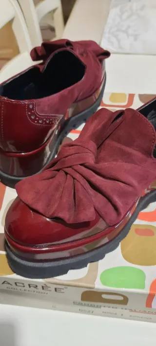 Mocassini bordeaux n.37 con fiocco