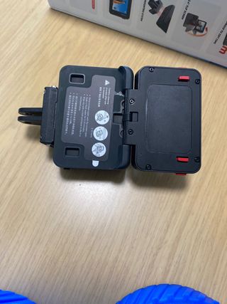 Insta360 Ace + custodia + batteria