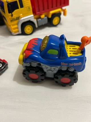 Lote 11 coches: 2 grandes y Hot Wheels