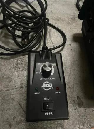 Máquina de Nieve ADJ VF FLURRY 600w