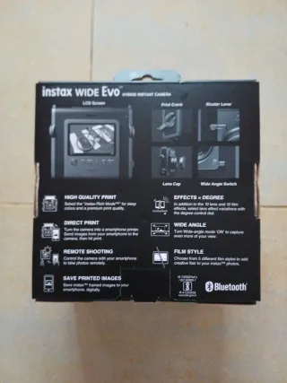 Fujifilm Instax Wide EVO Negra