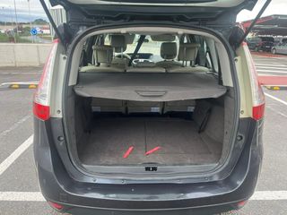 Renault Grand Scenic 2010