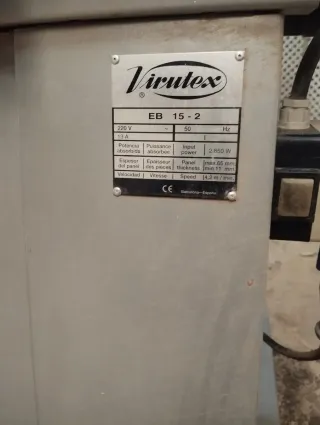 Aplacadora de cantos Virutex EB 15