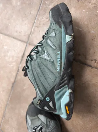 Zapatos de montaña Merrell mujer