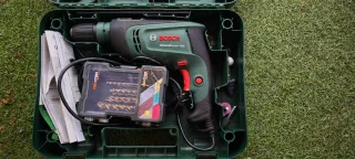 Taladro percutor Bosch UniversalImpact 750