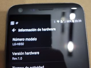 Telefono LG G5 H850 Titanio + Custodia e accessori