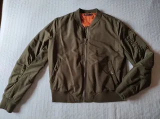 Chaqueta Bomber mujer Stradivarius Talla L