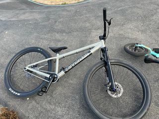 Bicicleta Dirt Cannondale Dave