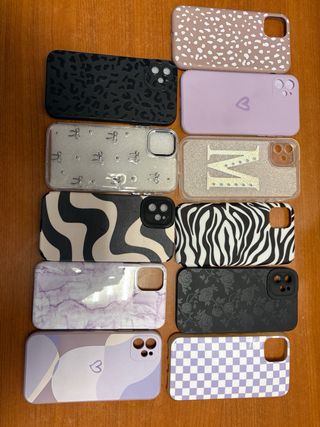 iPhone 11 64GB Morado + 11 fundas