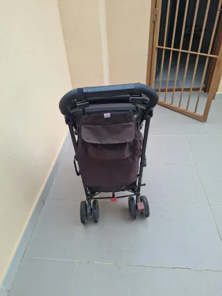Silla de paseo Maclaren negra