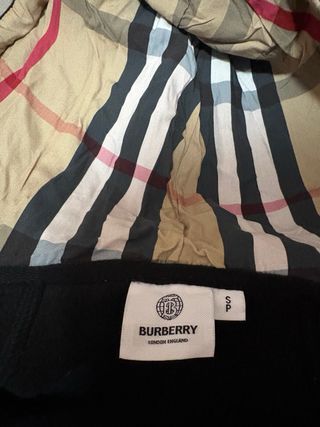 Sudadera Burberry Negra con Cremallera