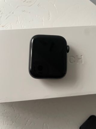 Apple Watch Series 5 44mm negro