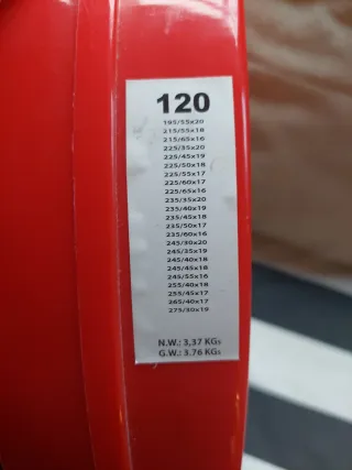 Cadenas Nieve vehiculo tipo SUV o 4x4.