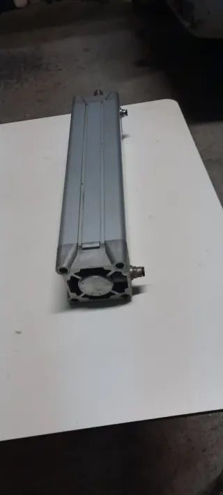 Cilindro Neumático