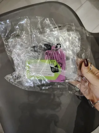 Etichette per bagagli colorate