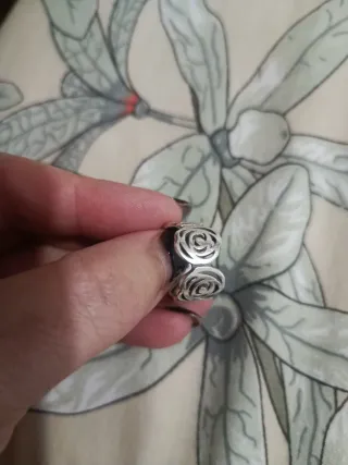 Anillo Tous Rosa de Abril Plata. Talla 12.