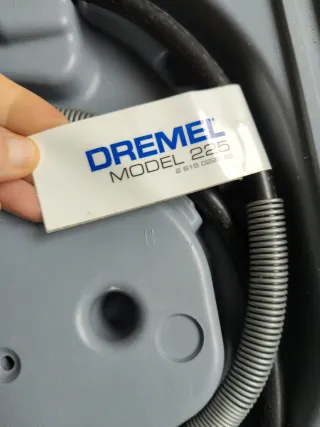 Dremel 3000 con accesorio flexible