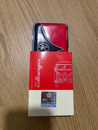 Tarjetero Volkswagen Negro y Rojo